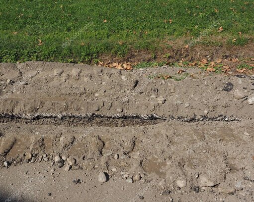 Schema che confronta connessioni FTTC e FTTH